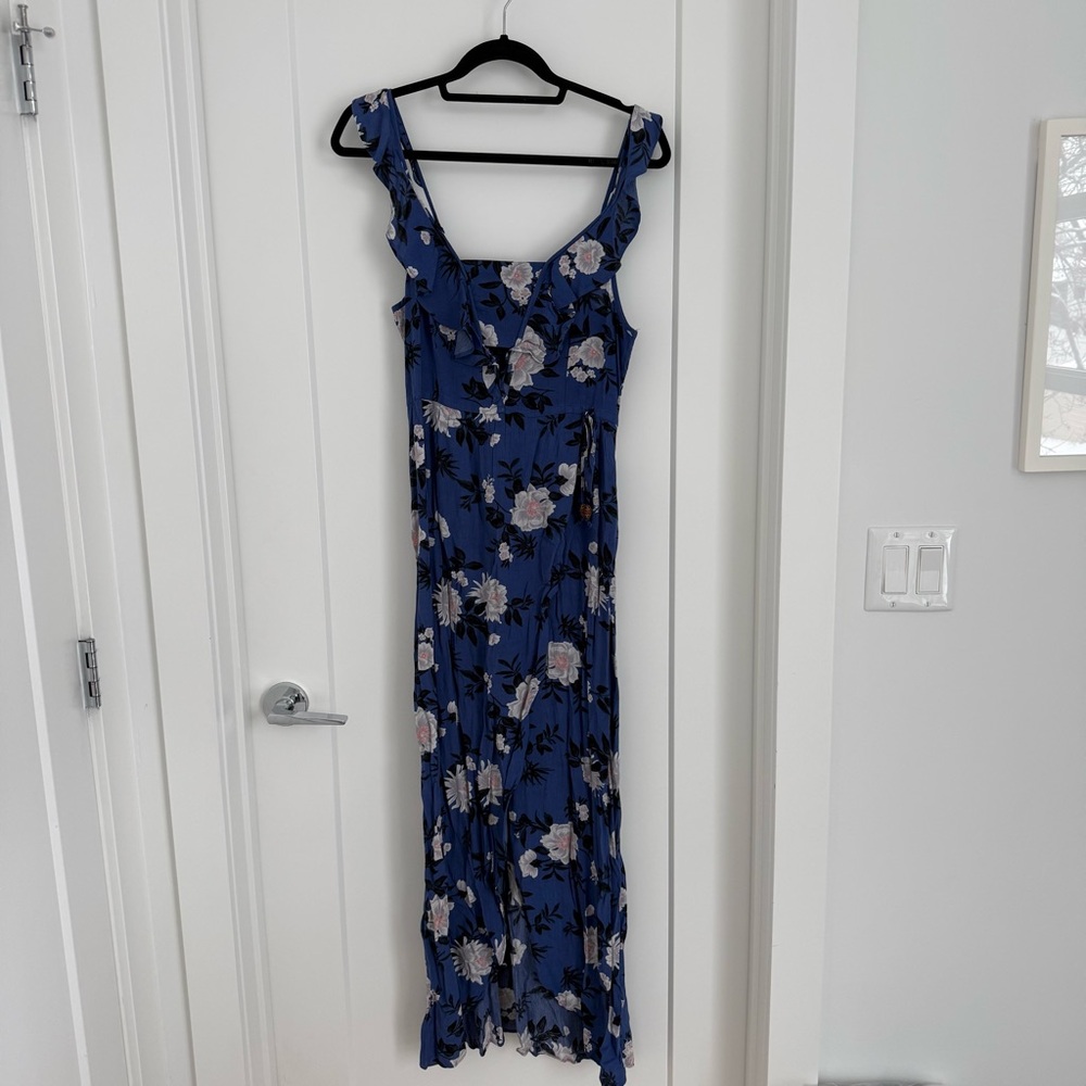 American Eagle Outfitters Blue Floral Maxi Dress